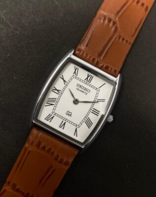 Vintage Seiko Slim Tonneau Tank Quartz Men's Watch - (FREE