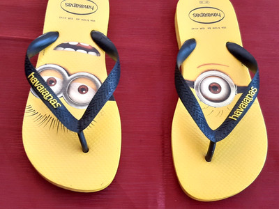 HAVAIANAS Zehentrenner  Gr. 41/42 MINIONS