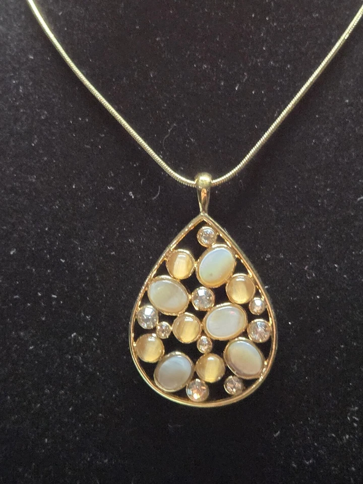 Подписанный M & S подвеска 15-18» ожерелье искусственного опала и хрустальные акценты отличном состоянии - Изображение 2 из 4