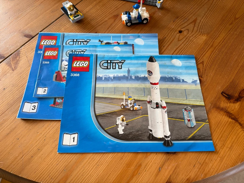 LEGO City 3368 Rocket Launch Center, photo 2 sur 5
