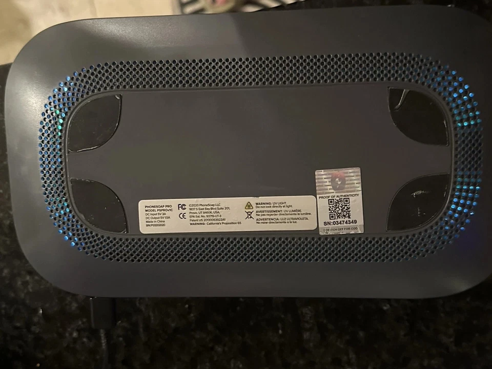 Smartphone PhoneSoap Pro UV desinfetante e carregador – Cinza – com cabo de alimentação - Imagem 2 de 4