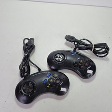 2 x Sega MegaDrive Controllers - Spare or repair - 6 buttons Controllers -