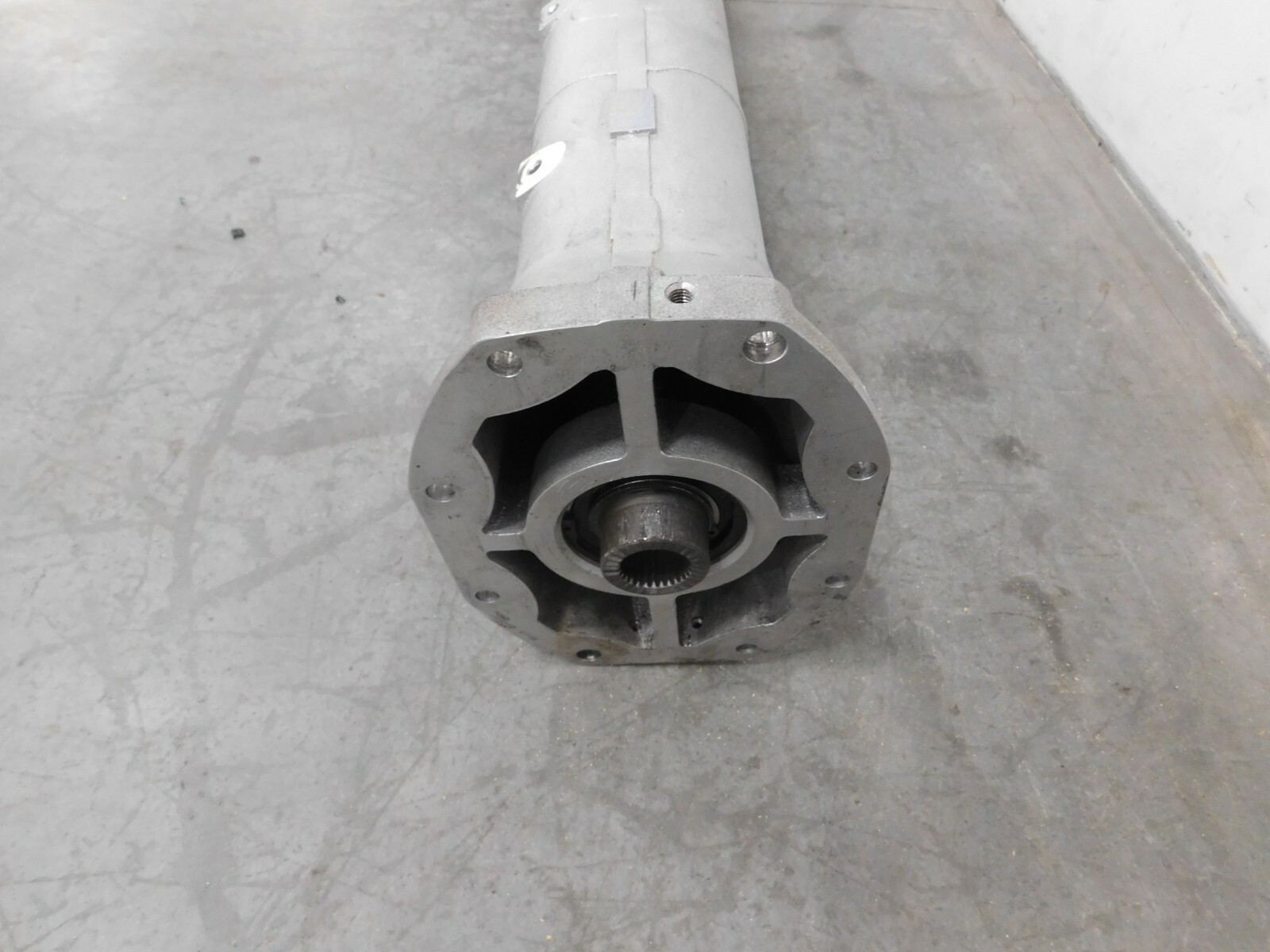 2015 14 - 18 Aston Martin V12 Vantage S Torque Tube #1954 Z4