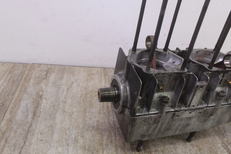 Virabrequim 1974 SKI-DOO TNT 440 - NÚCLEO / estojos de manivela / extremidade inferior - Imagem 2 de 4