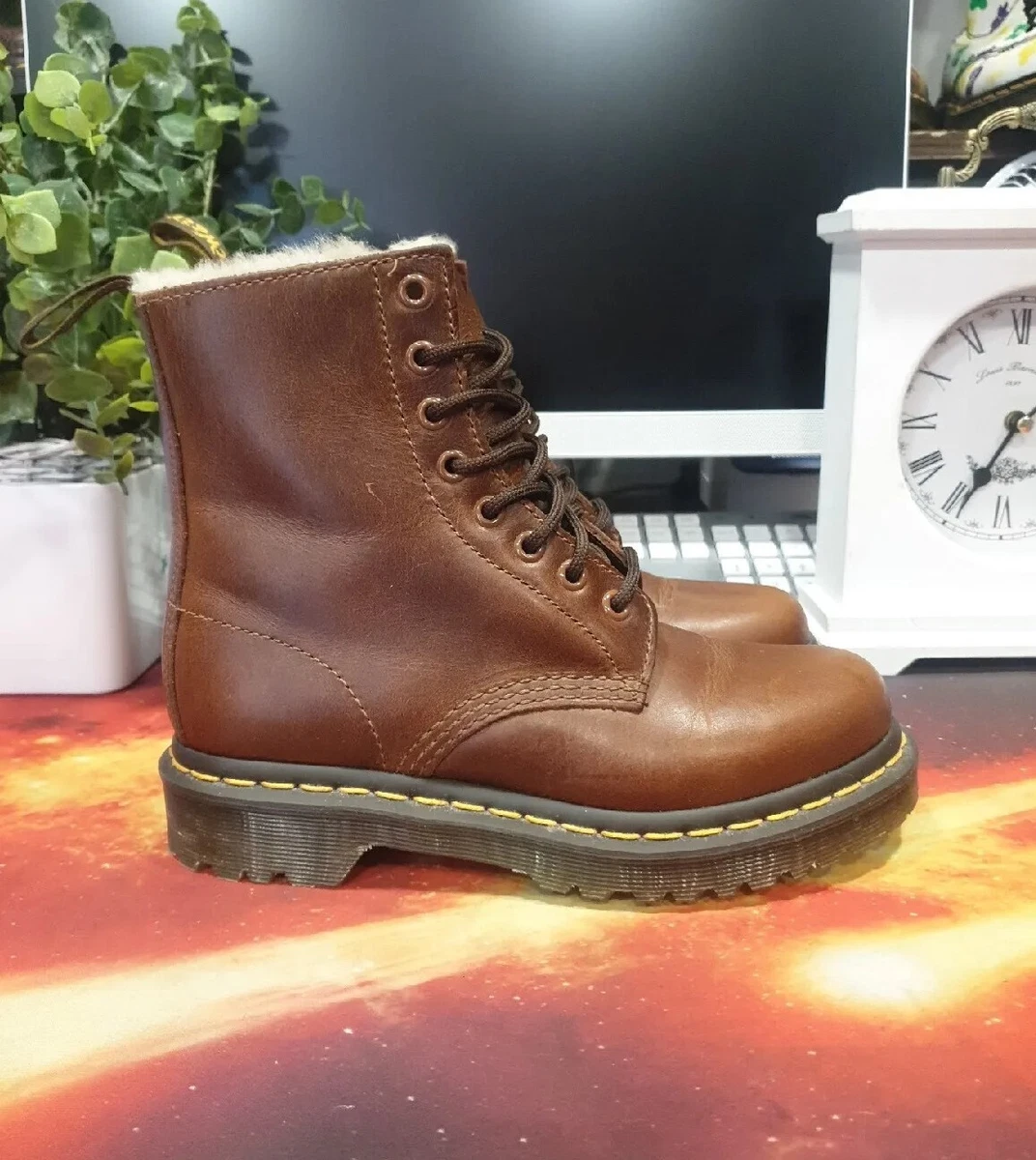 GORGEOUS Dr Martens 1460 Serena Fur Lined Butterscotch Leather Boots Size UK 3