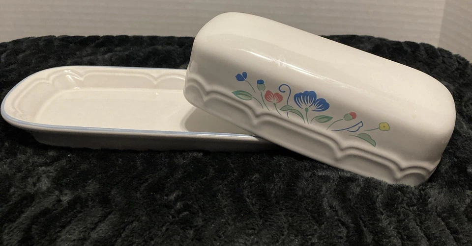 Plato de mantequilla vintage FloralExpressions blanco gres azul/diseño floral Foto 2 de 4