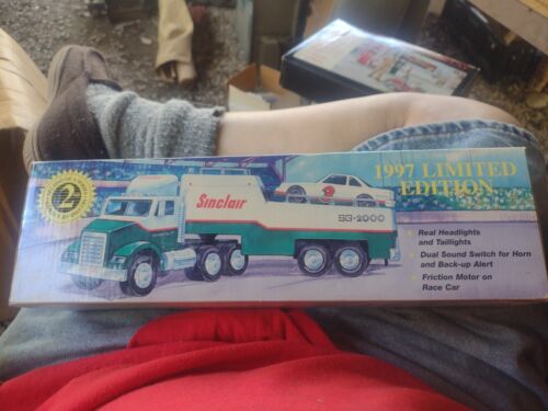 1997 Sinclair Race Car Carrier Transport Truck SG2000 Limited Edition  - Picture 1 of 4