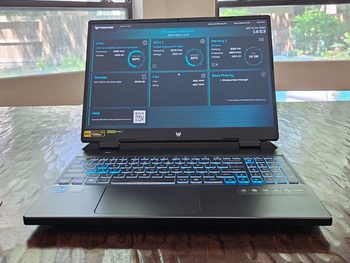 Acer Predator Helios Neo - 16" FHD+ 165Hz, i7 13700HX, RTX 4050, 16GB, 2TB SSD