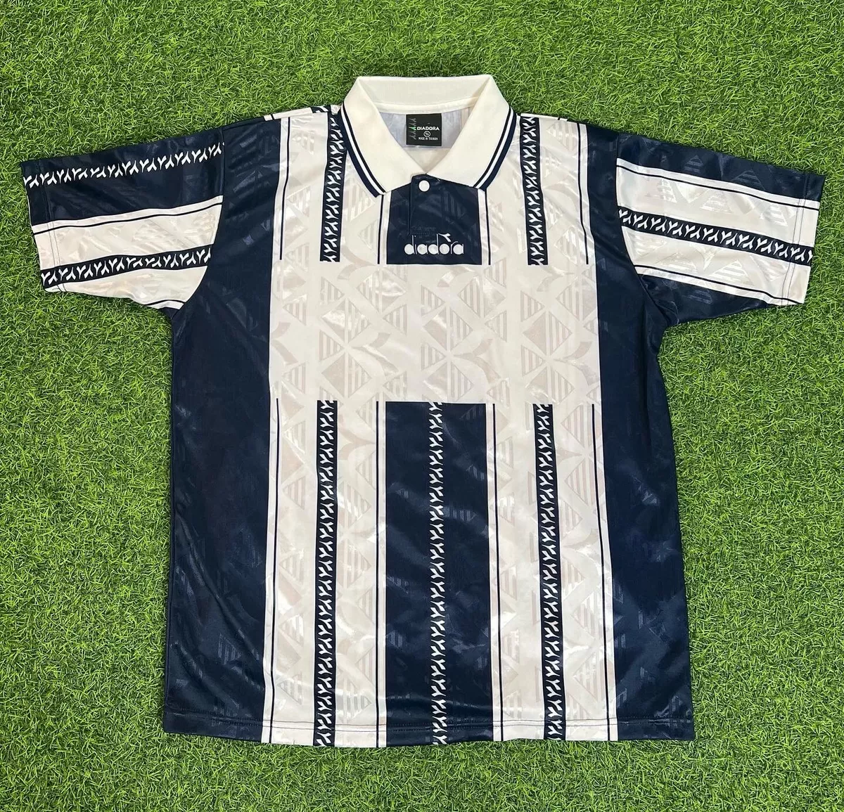 Diadora soccer apparel cheap