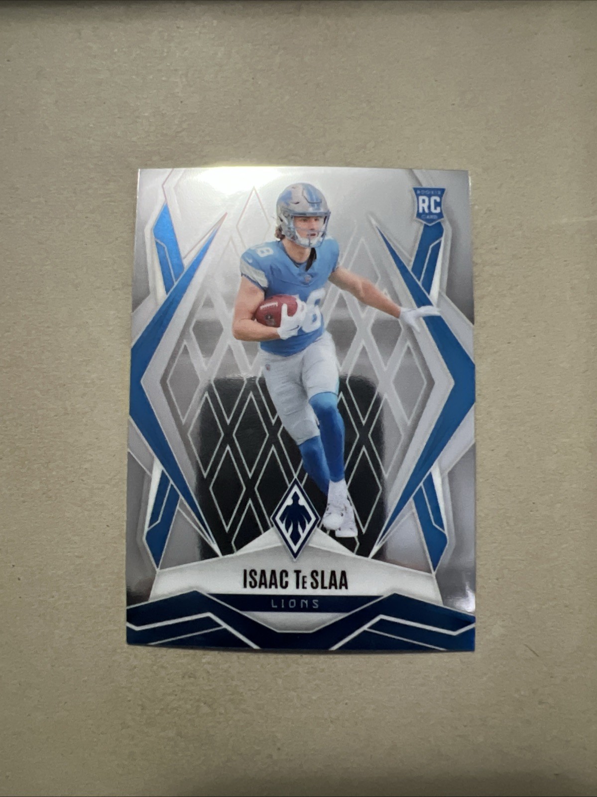 2025 Panini Phoenix Isaac Teslaa Rookie Card #189 Detroit Lions RC
