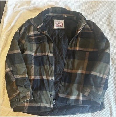 Levi s Checkered Jacket (Medium)