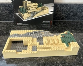 LEGO Architecture Fallingwater 21005 - with Instruction Manual - NOT Complete
