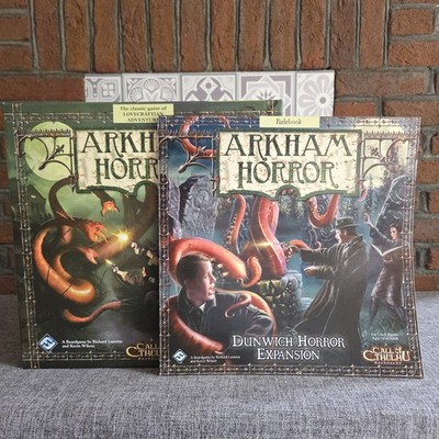 Arkham Horror Brettspiel mit Dunwich Horror Erweiterung + Deluxe Würfel