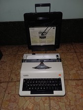 Macchina da scrivere portatile Olimpia Monica Vintage Elettrica USATA 
