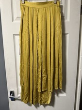 AMYLYNN MUSTARD YELLOW SATIN FEEL LONG SIDE SPLIT SKIRT SIZE SMALL, RRP £ 60