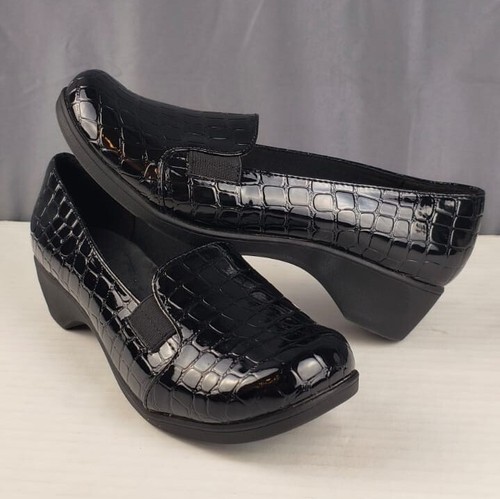 Hush Puppies Soft Style Women's Size 9 Loafer Faux Reptile Leather Wide Black