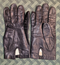 Vintage Women's Gloves Medium size 6 Black Leather Made in Italy 7-1/2" J