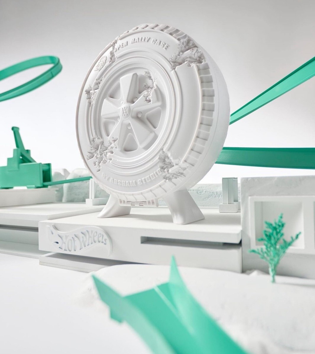 Hot Wheels x Daniel Arsham Eroded Porsche 930 and Rally Case And