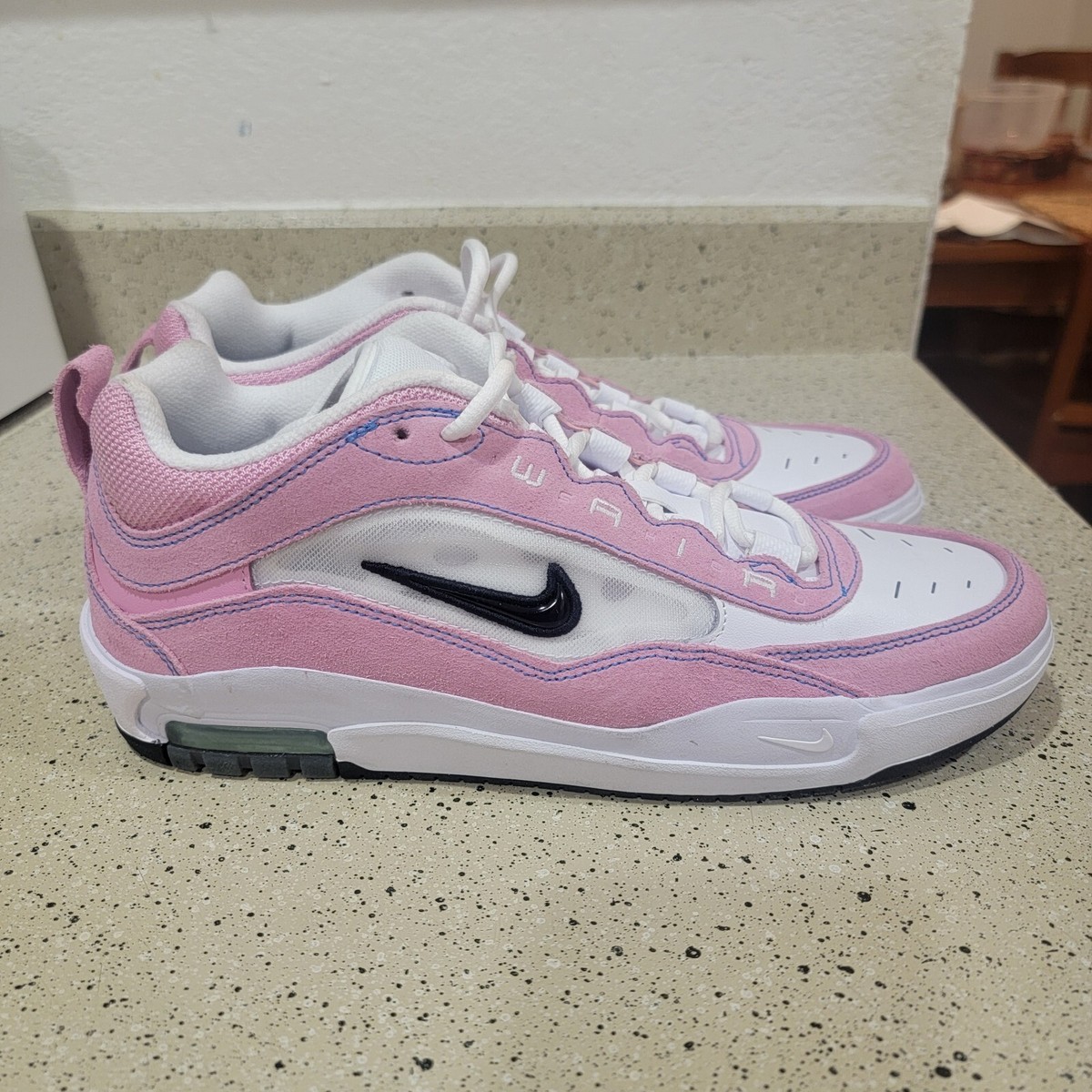 Nike Air Max Ishod Wair SB Atmosphere Pink White Skateboarding - Main Image