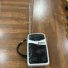 Street Beat PR-35M Portable AM FM Sports Radio with Belt Clip Tested