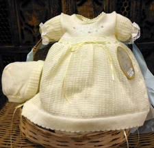Will'beth Preemie Newborn Baby Girl Yellow Knit Dress Bonnet Take-Me-Home NWT