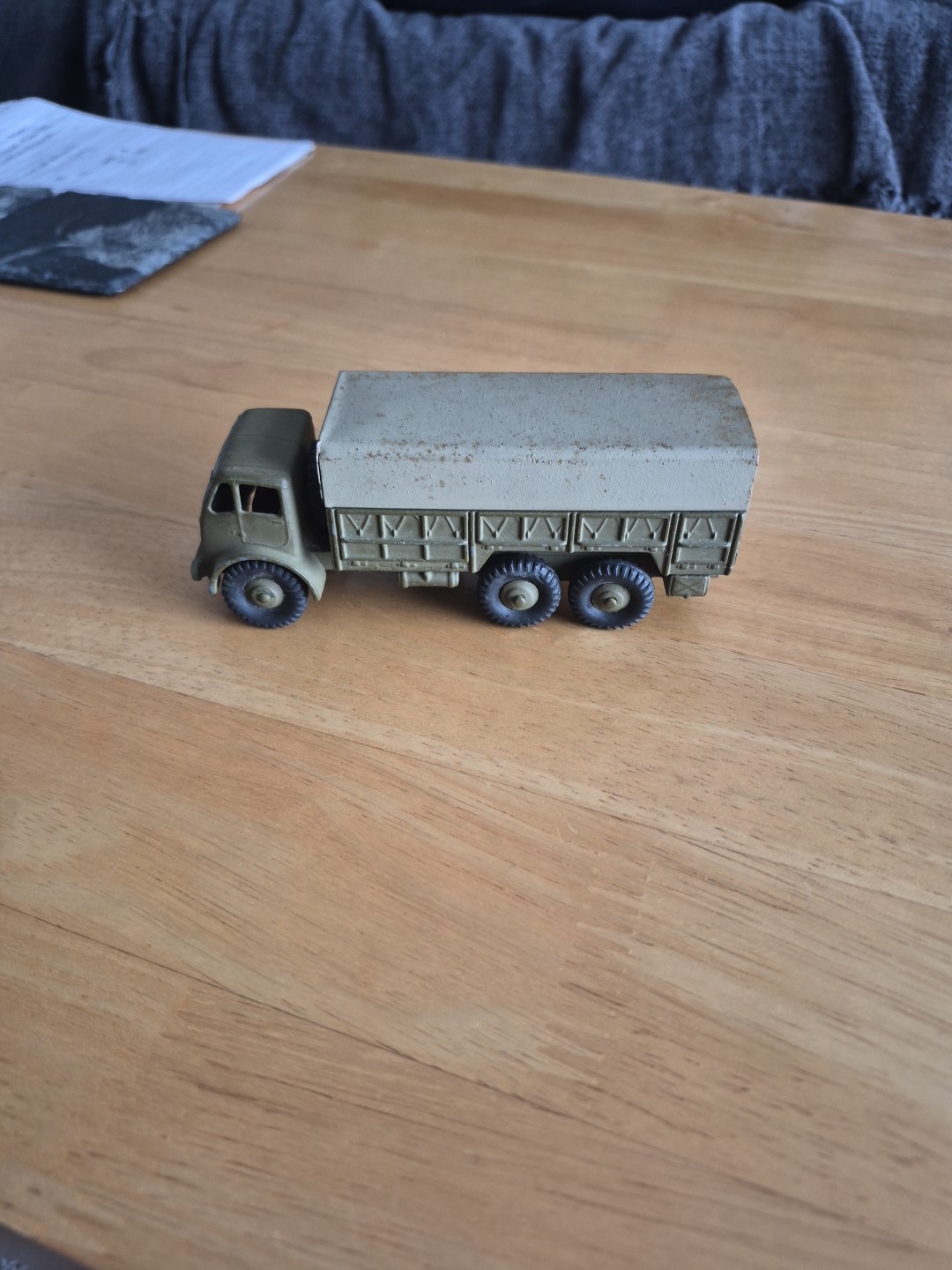 Dinky 622, 10 Ton Army Truck - Free Price Guide & Review