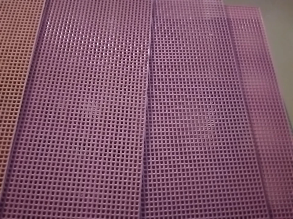 NEW 7 Sheets Quick-Count  Mesh Plastic Canvas Pastel Mix Colors 13.5"x10.5" - Image 4 of 4