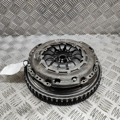 NISSAN QASHQAI MK3 J12 Clutch Kit 123104593R 1.3 Petrol