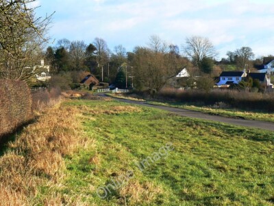 Foto 6x4 Osten entlang der Stoke Common Lane, Purton Stoke das weiße Geländer um 2009