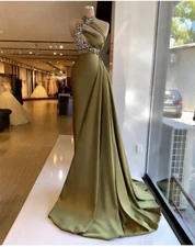 Sexy Olive Green Mermaid Evening Prom Dress Beads Sequins Celebrity Party Gowns