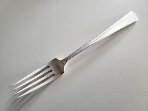 ANTIQUE VINTAGE COLLECTIBLE FORK 7.25" TOWLE STERLING SILVER -PAT.1932