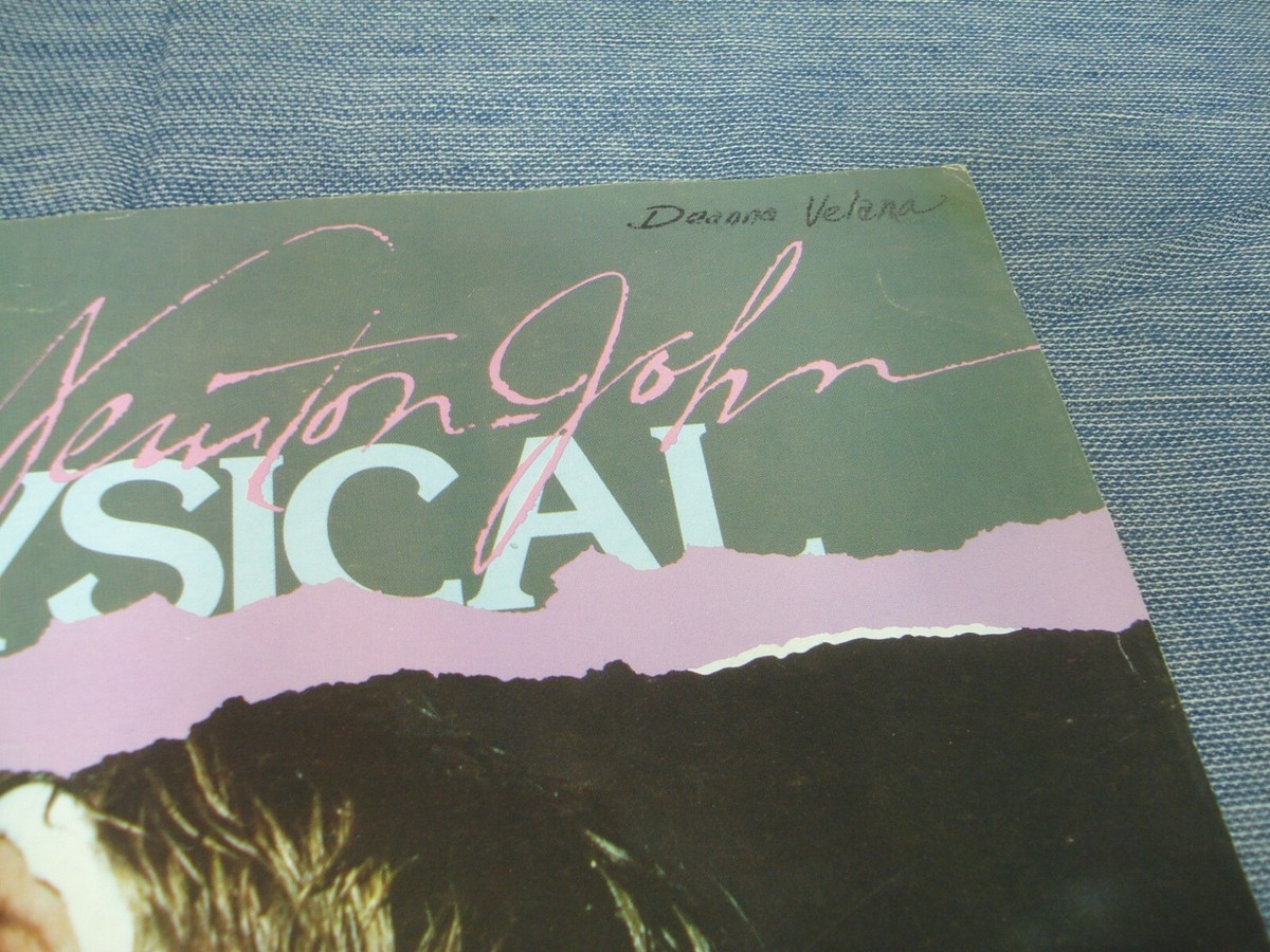●激レア Olivia Newton John ヴィンテージ楽譜7冊 s-l1200.jpg