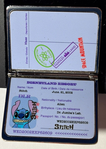 Disneyland Resort First Release Stitch Passport 2009 Klappnadel - Bild 3 von 3