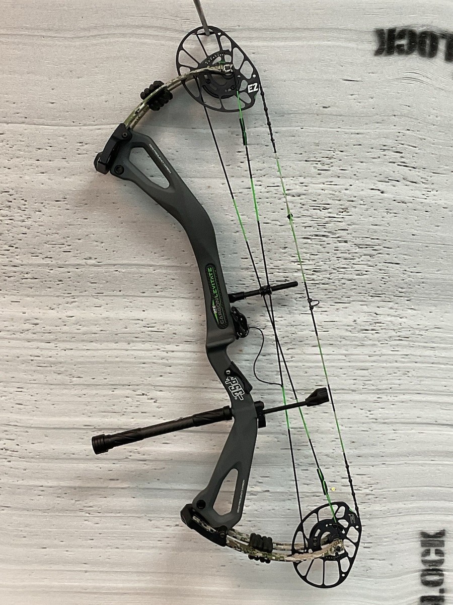 Pse Carbon Force Nock Green Max 2011 PSE / Carbon Force Arrows Pse Carbon  Force Nock Green Line, image size:900x1200