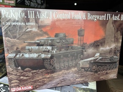 DRAGON # 9054  1/35th  Pz..kpfw. III BORGWARD IV SEALED MODEL KIT SHIPS FROM USA