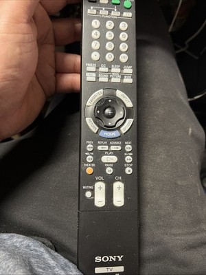 GENUINE SONY RM-YD017 BRAVIA LCD TV REMOTE - KDL-40W3000 KDL-40XBR4 KDL-46X4500