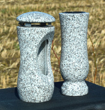 Grablaterne Vase Grablicht Grabschmuck Grablampe aus Granit