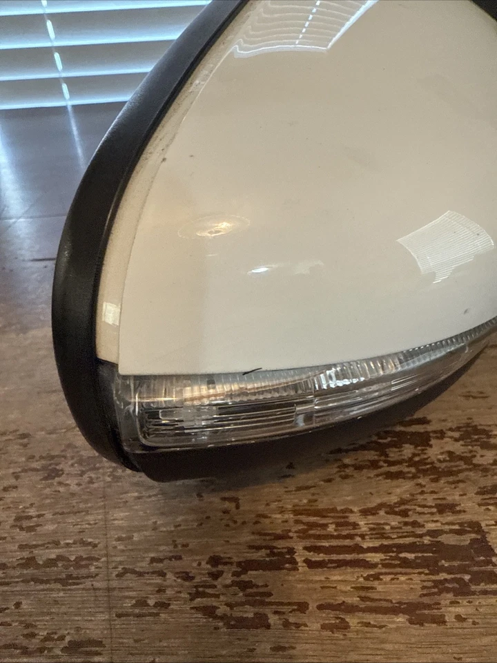 2010-2014 VOLKSWAGEN GOLF MK6 R GTI ESPELHO LATERAL DIREITO DA PORTA DO PASSAGEIRO FABRICANTE DE EQUIPAMENTO ORIGINAL. U - Imagem 2 de 4