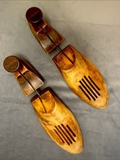 Vintage Florsheim Wooden Shoe Trees Mold Stretcher Hinged Adjustable 9-3