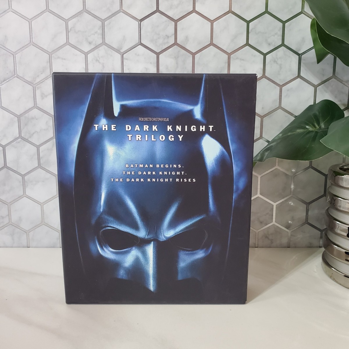The Dark Knight Trilogy Blue-ray 5 Disc Box Set 2012 | eBay