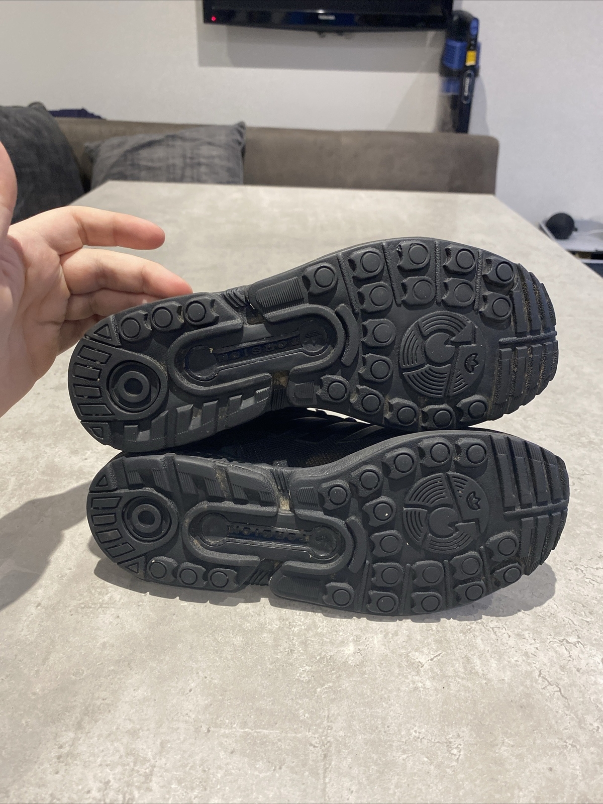 black adidas torsion trainers