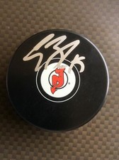TRAVIS ZAJAC Signed Autographed HOCKEY PUCK with Case * NEW JERSEY DEVILS * NHL