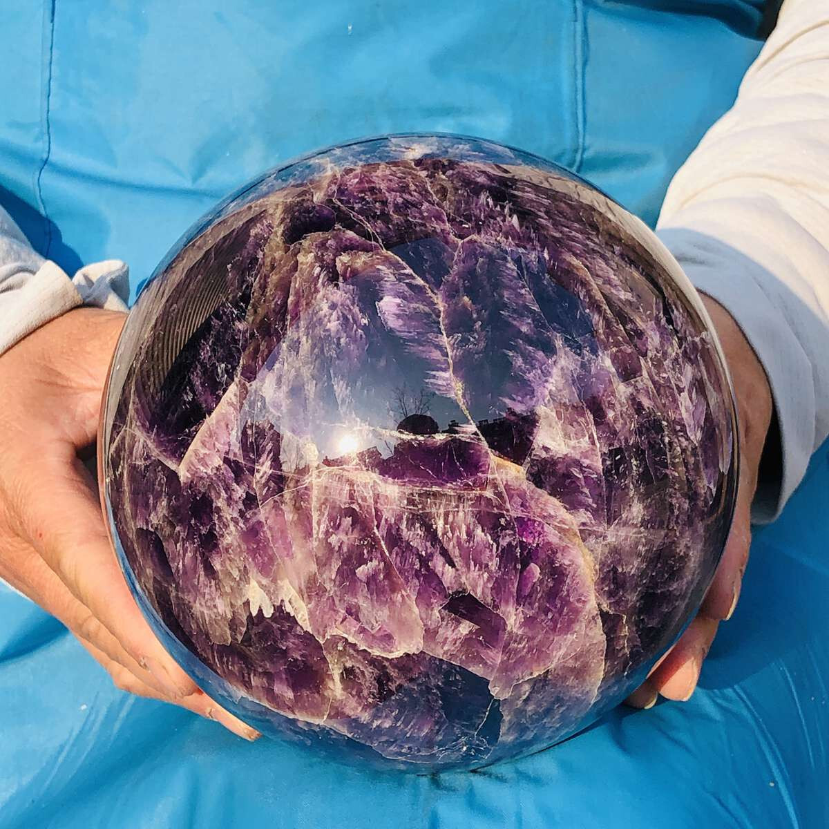 4080G Natural Amethyst Quartz Crystal Sphere Ball for Healing and Meditation 285g