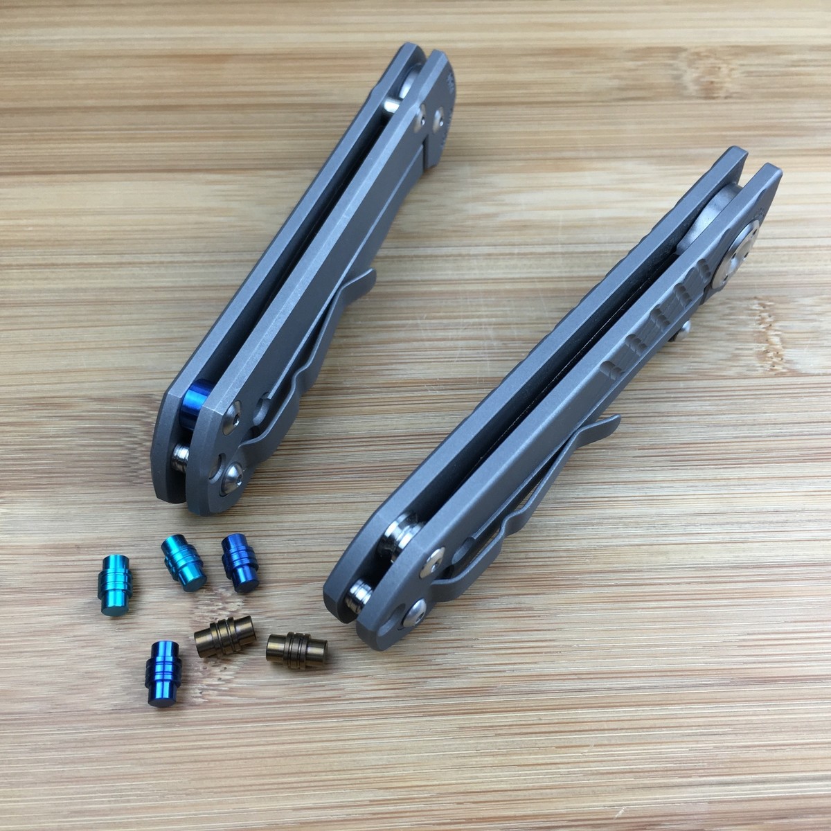 Custom Made Titanium Lanyard Pin for Chris Reeve Umnumzaan & Large