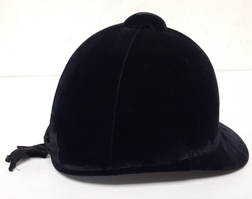 BLACK velvet Horse Polo Riding Hat 