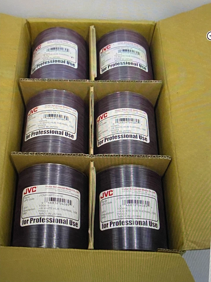 JVC(J-DMR-WPP-SK16) 16X DVD-R 4.7 GB White Inkjet Hub Printable Media - 100 Pack - Image 2 of 4