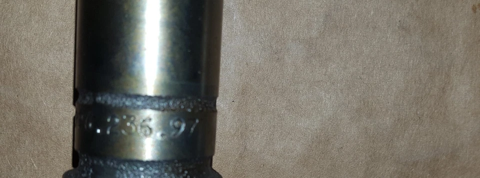 正品保时捷 911 996 3.6 升凸轮轴对 996.105.245.90 & 996.236.97 — 第 3/4 张图片