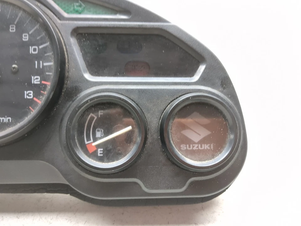 98-06 Suzuki Katana GSX 750 Calibre Velocímetro Tacómetro Pantalla Foto 3 de 4