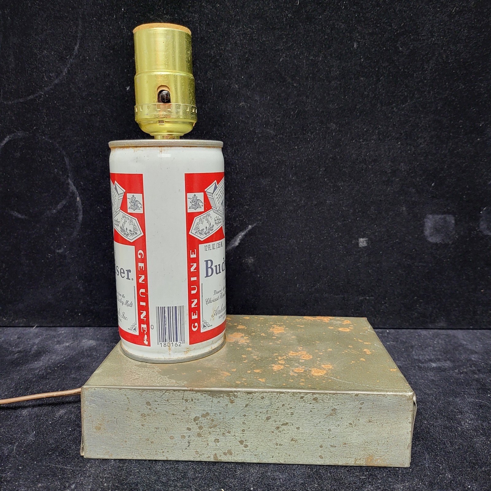 Vintage Budweiser BEER CAN LIGHT Electric Lamp Working