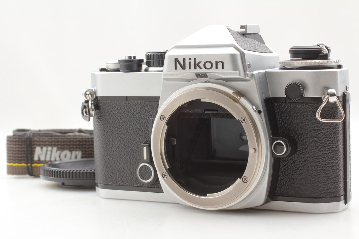 美品 Nikon FE Silver MINT] Nikon FE Silver 35mm SLR Film Camera Body From JAPAN